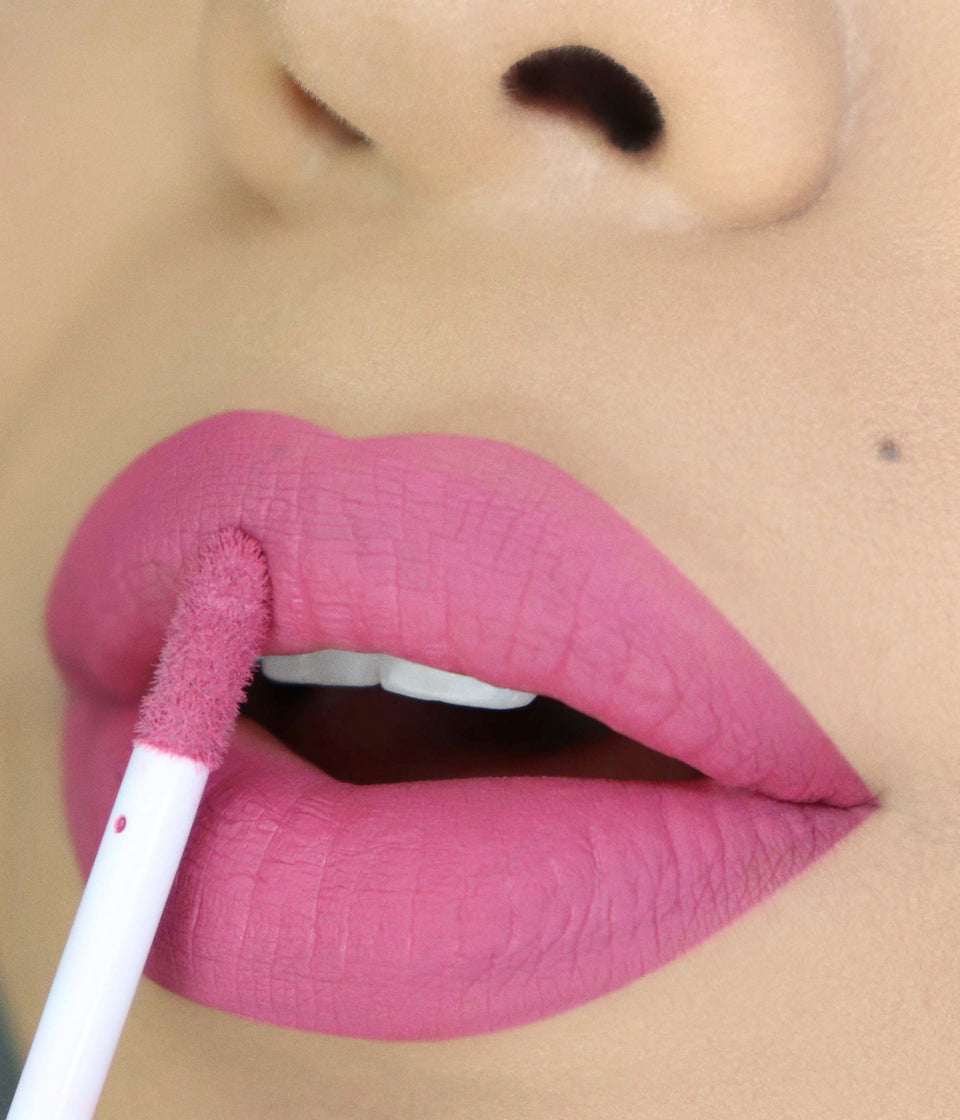 The Metro Matte Liquid Lipstick